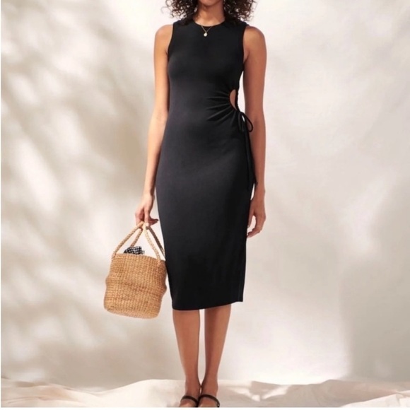 NWOT Abercrombie & Fitch ribbed side cutout midi black dress. Size Small - Picture 1 of 7
